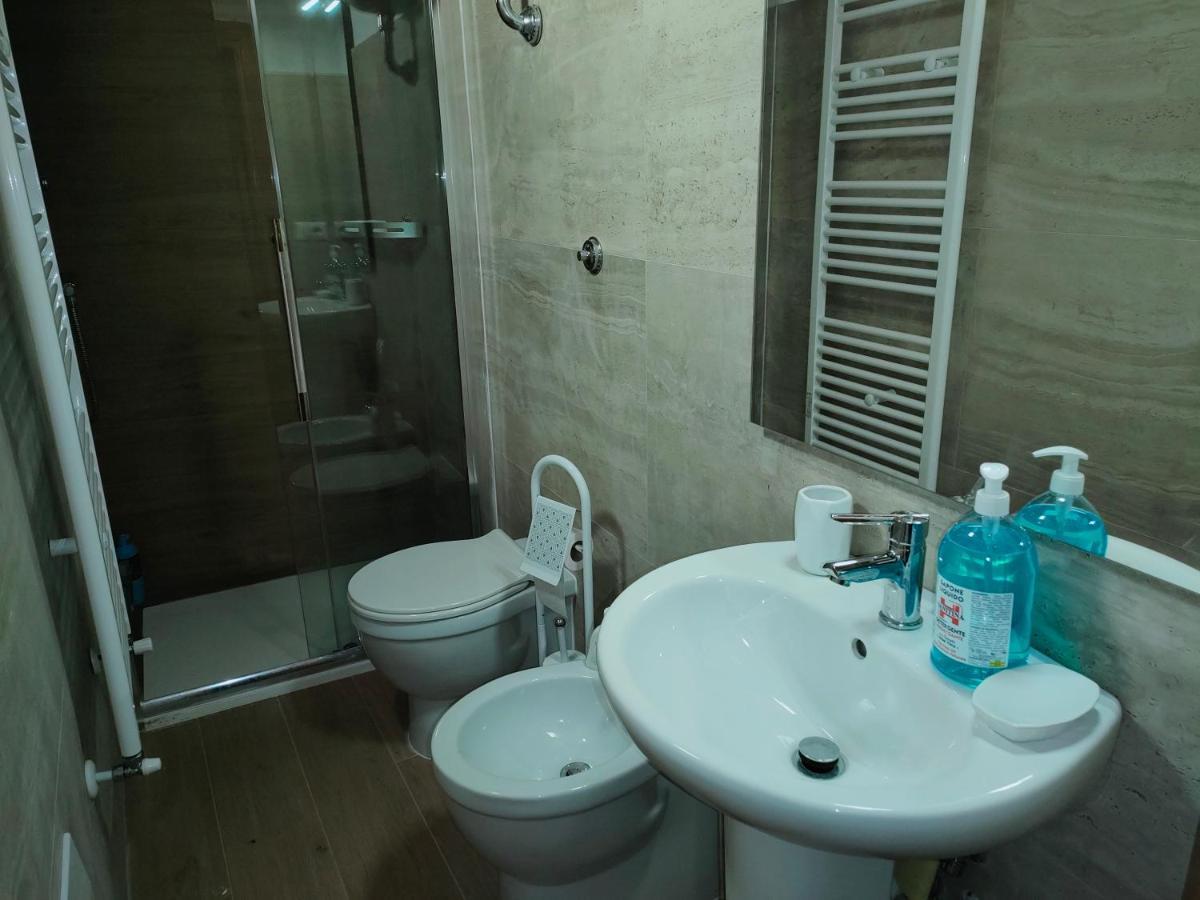 Francigena Viterbo Apartment Con Parcheggio Gratuito A Soli 2 Minuti Luaran gambar
